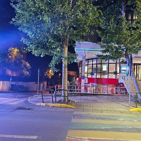 The Station - House Of Tourists Appartement *