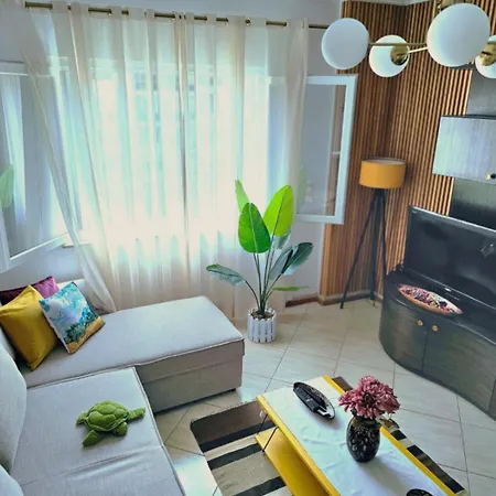 The Station - House Of Tourists * Tirana