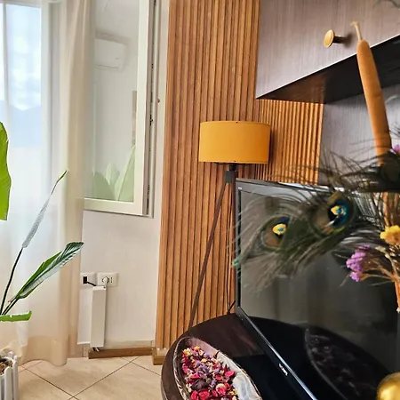 The Station - House Of Tourists *