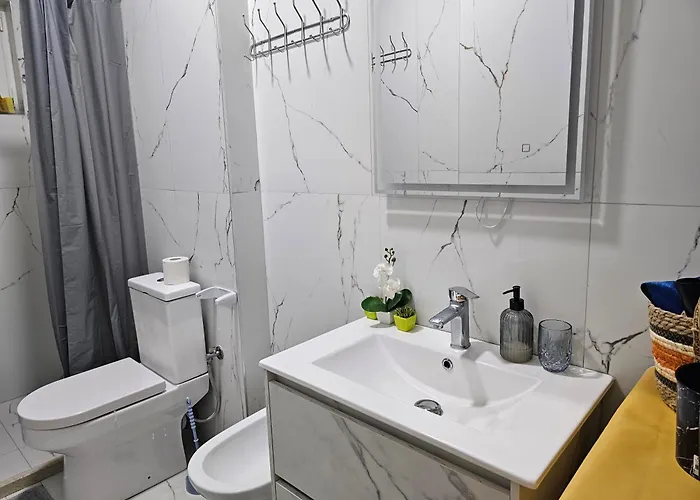 The Station - House Of Tourists Appartamento *