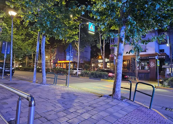 The Station - House Of Tourists Tirana