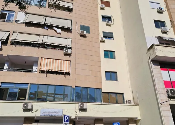 The Station - House Of Tourists * Tirana