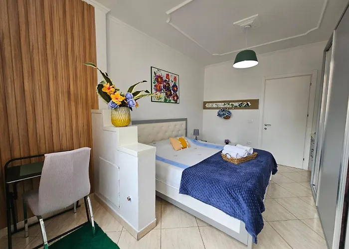 The Station - House Of Tourists Apartment *