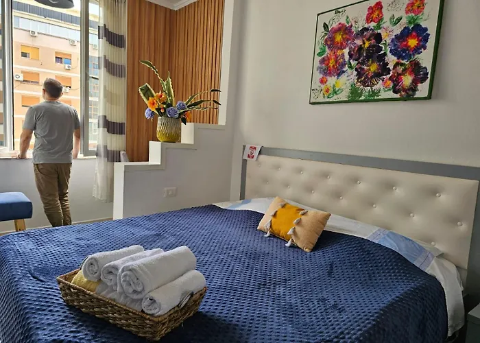 The Station - House Of Tourists * Tirana